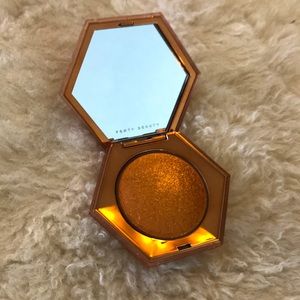 NIB FENTY Beauty Diamond Bomb Cognac Candy